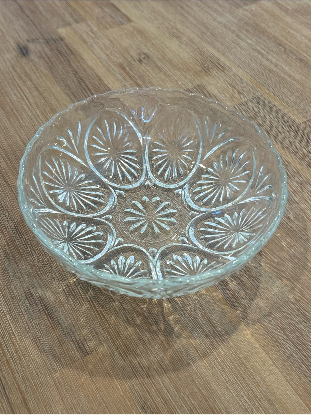 Vintage Anchor Hocking Medallion Clear Pressed Glass Serving Bowl Mid Century